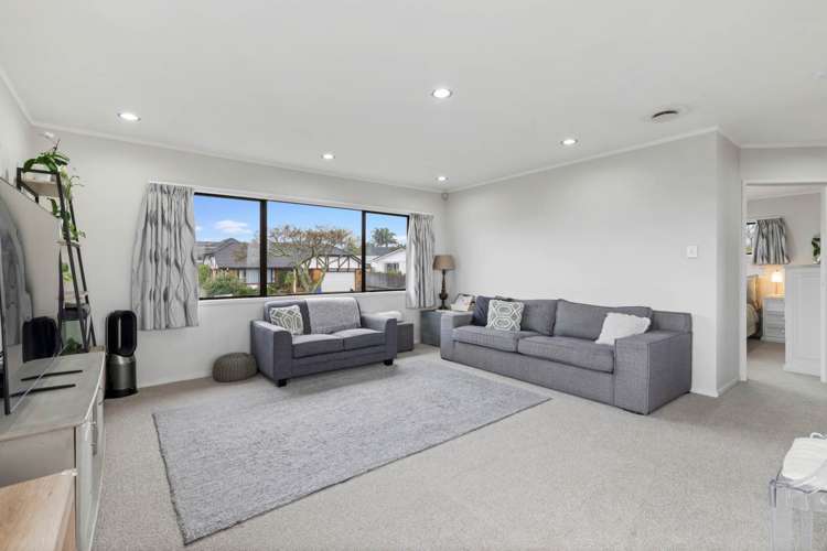 6 Majesty Place Half Moon Bay_10