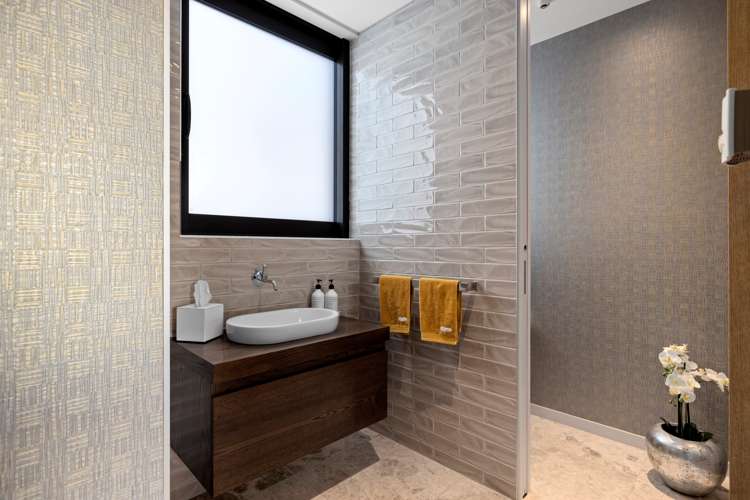 2/415 Oceanbeach Road Mount Maunganui_21