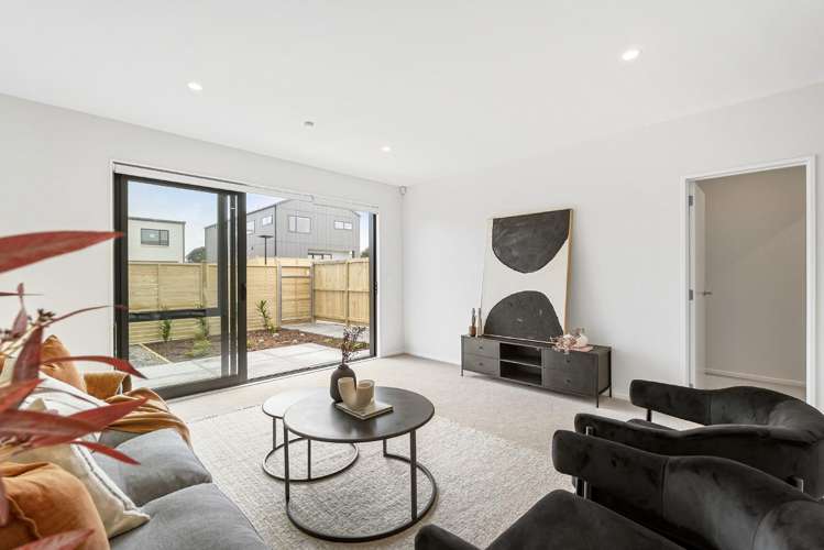 108 Mahutonga Avenue Beachlands_2