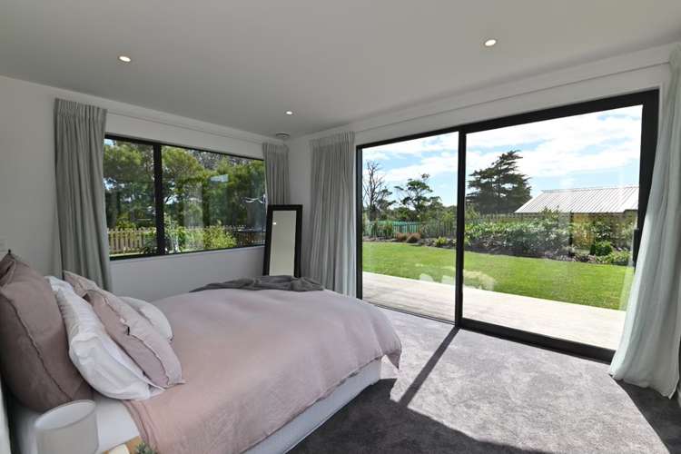 46 Ferndale Drive Waikanae_12