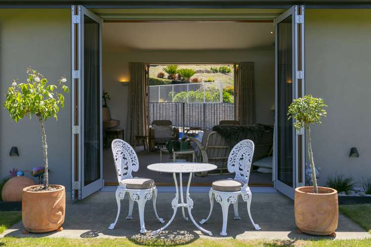 5 Cameron Drive Acacia Bay_8