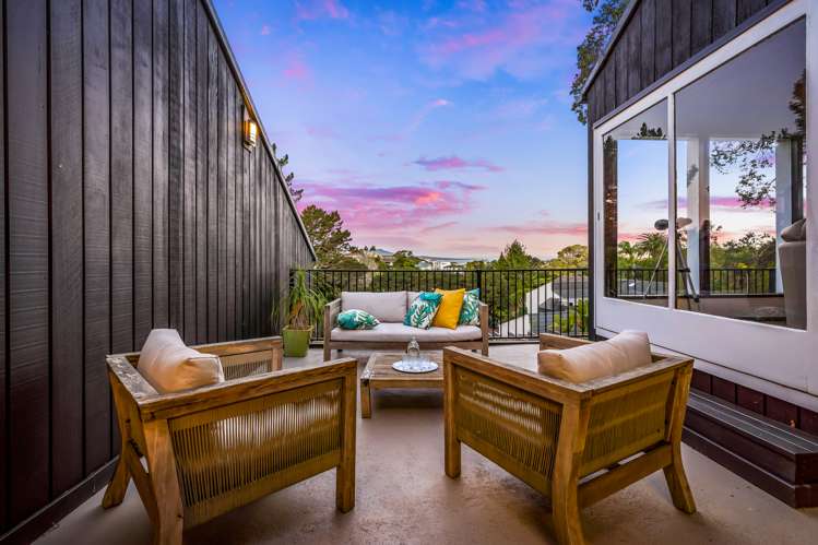 62 Parr Terrace Castor Bay_15