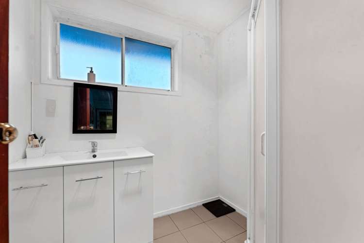 2/139 Shirley Road Papatoetoe_8