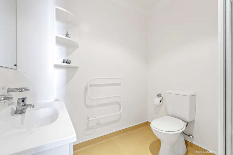 10/33 Hobson Street Thorndon_8