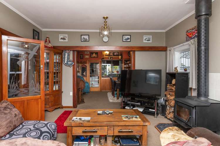 1 Trickies Road Gladstone_8