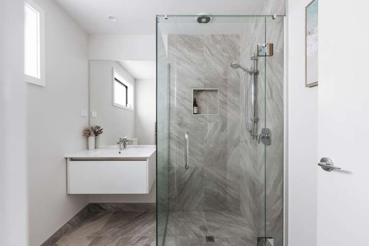 57 Pakanga Grove Pyes Pa_12