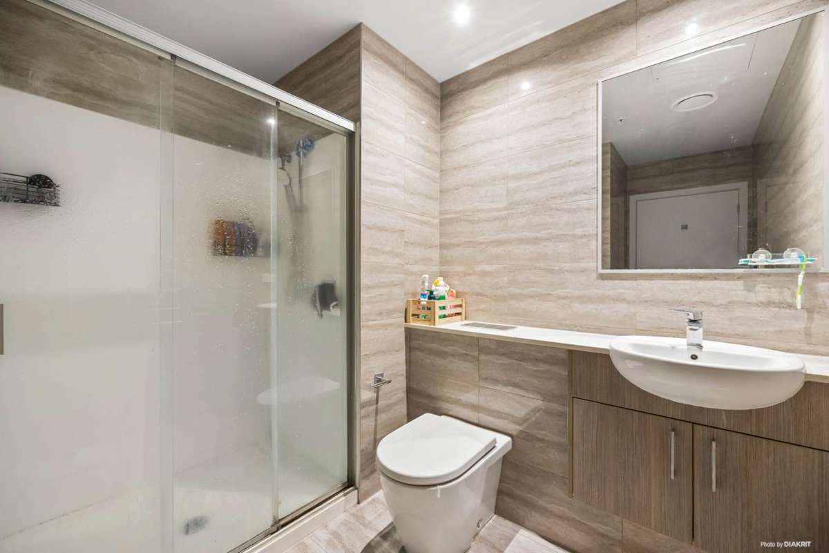 603F/27 Don McKinnon Drive_3