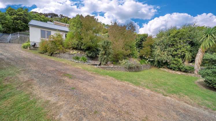 19 Walnut Place Akaroa_28