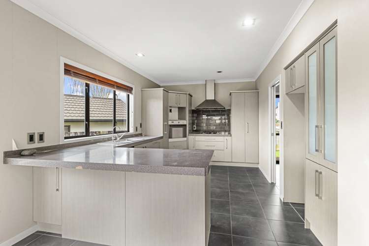 392 Hukanui Road Rototuna_7