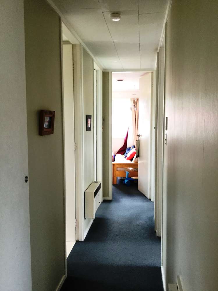 15 Craigbank Avenue New Lynn_9