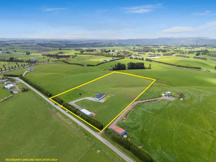 29 Humphries Road Waimumu_37