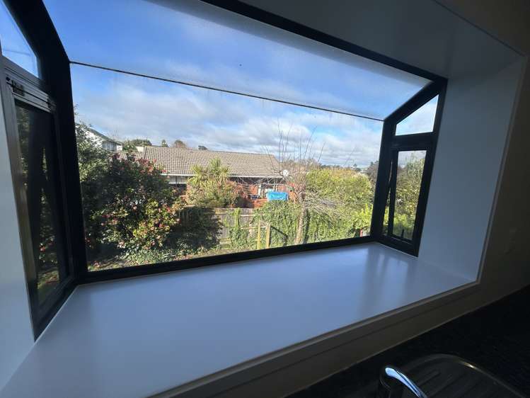 9 Orinda Close Botany Downs_6