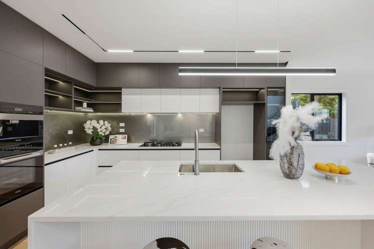 6A Gulf Crest Bucklands Beach_10