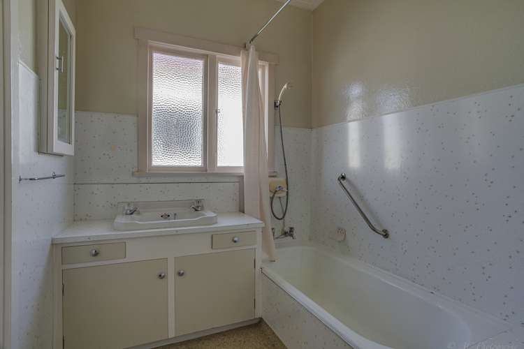 11 Mere Mere Street Seaview_10