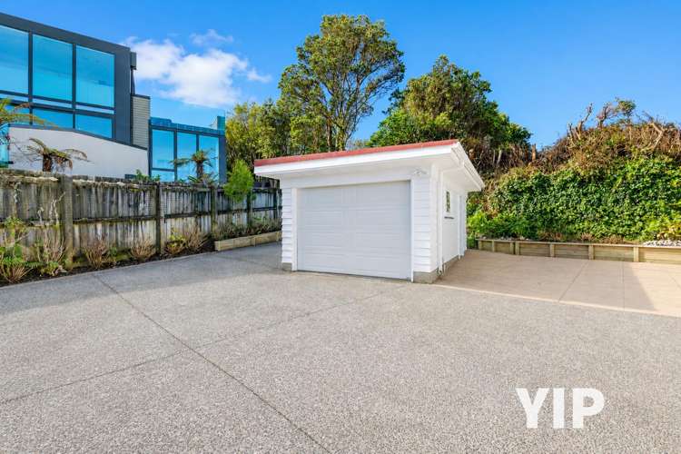 1 Benares Street Khandallah_27