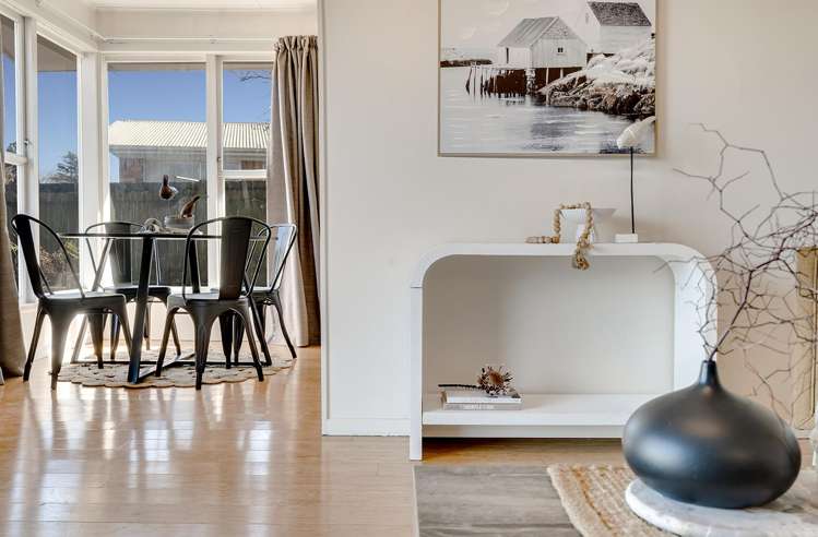 10 Kowhai Street Hamilton Lake_8