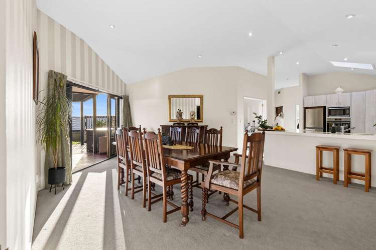 74 Tresillian Avenue Marybank_9