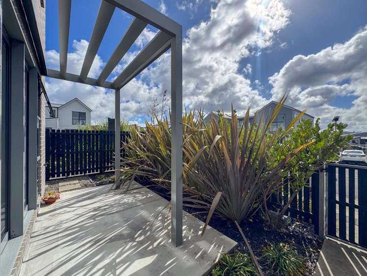 8 Tarakoi Road 1626_2