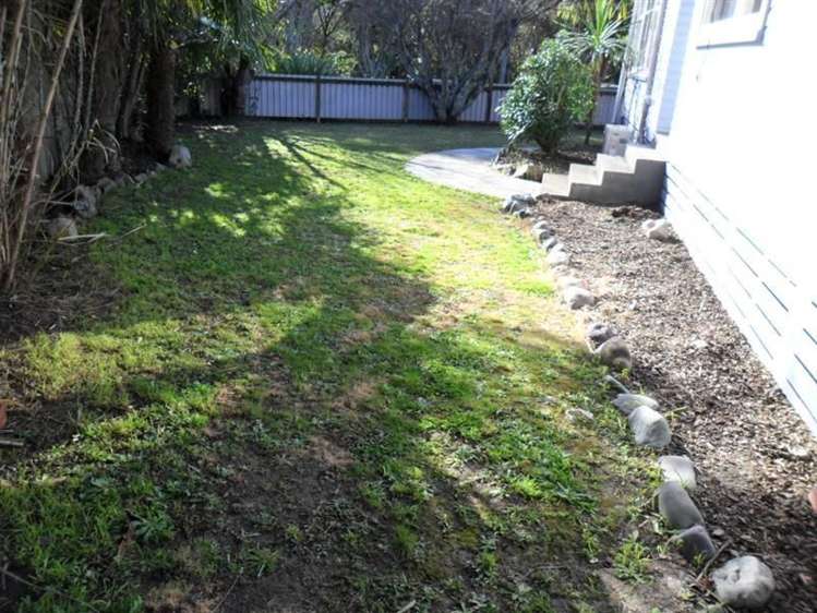 171 The Ridgeway Stoke_2