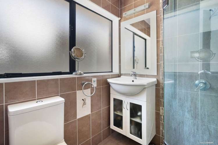 24 Addison Drive Glendene_21