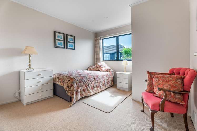 2/12 Piccadilly Place Kohimarama_12
