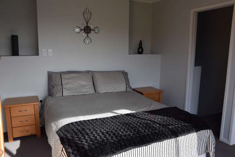 12 Miltonia Avenue Te Atatu South_14