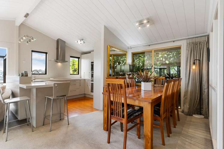 5 Amante Crescent Mairangi Bay_8