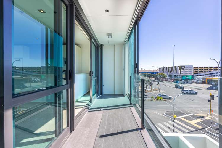 207/2 Dockside Lane Auckland Central_8