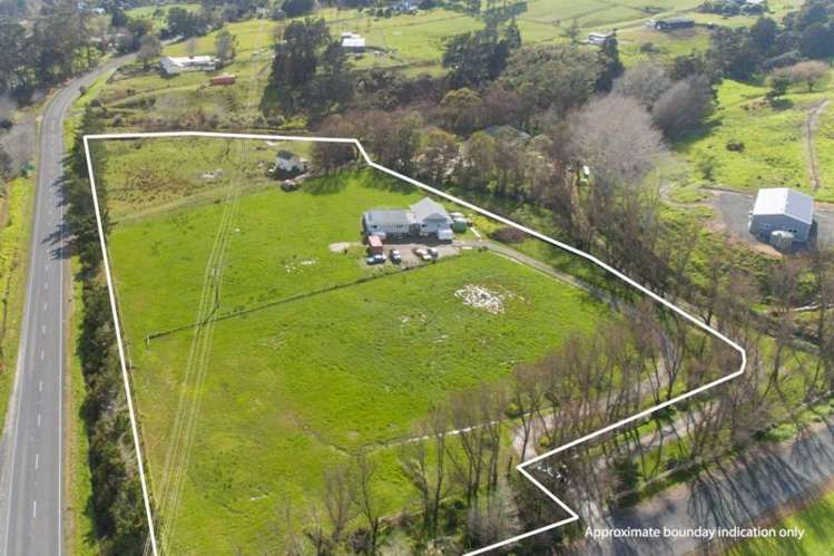 17A Pipitiwai Drive Helensville_1