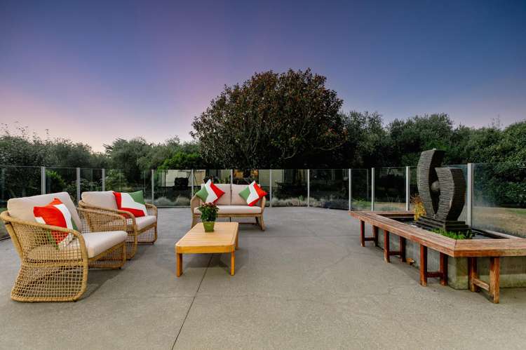 56 Kensington Drive Peka Peka_11