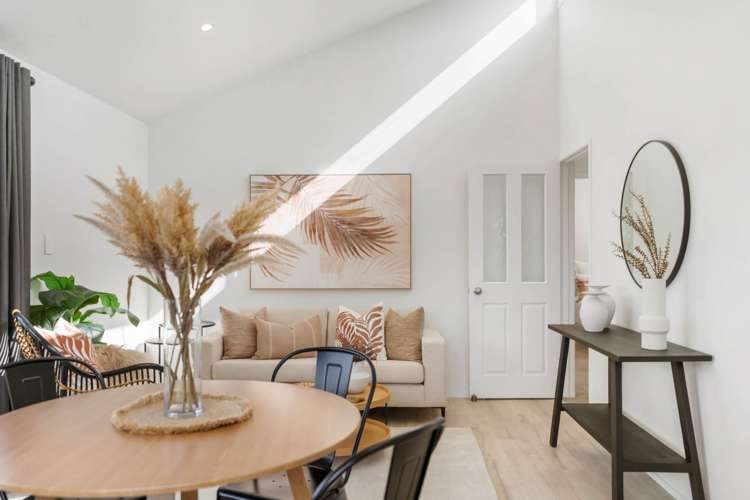 1/49a Hebron Road Waiake_6