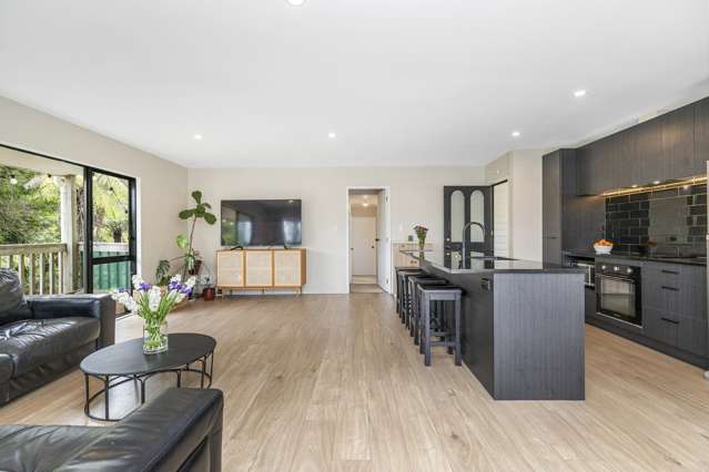 2/311 Rangatira Road Beach Haven_3