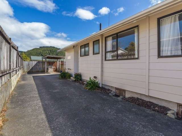 4b Garnet Grove Birchville_1