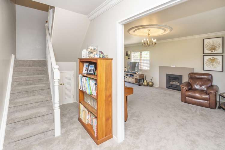 2 Tirimoana Place Otamatea_9