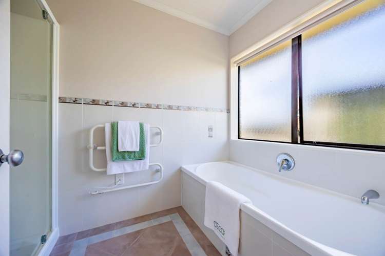 2 Stonedge Lane Rosedale_17