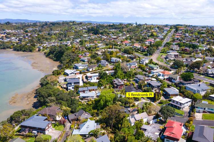 5 Rendcomb Place Hillsborough_2