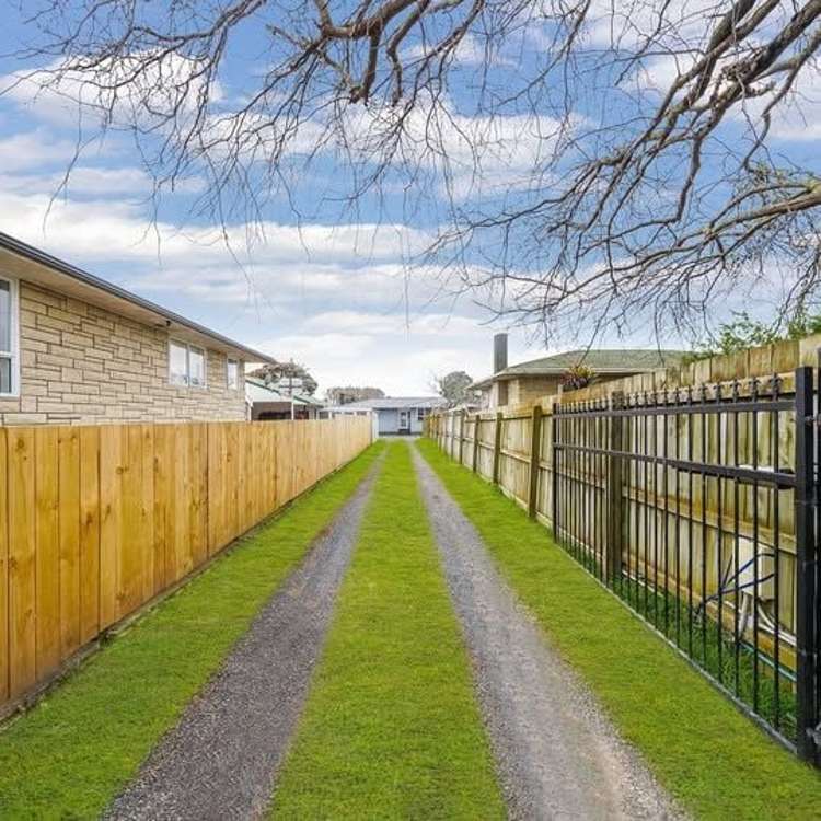 22 Friesian Drive Mangere_7