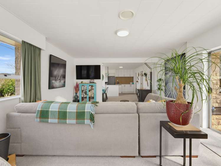 263 Main Street Mataura_14