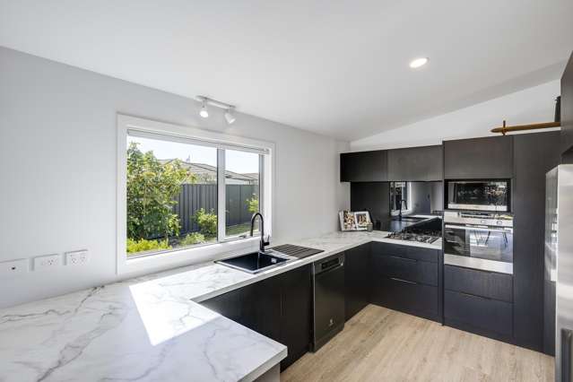 14 Pacific Avenue Poraiti_3