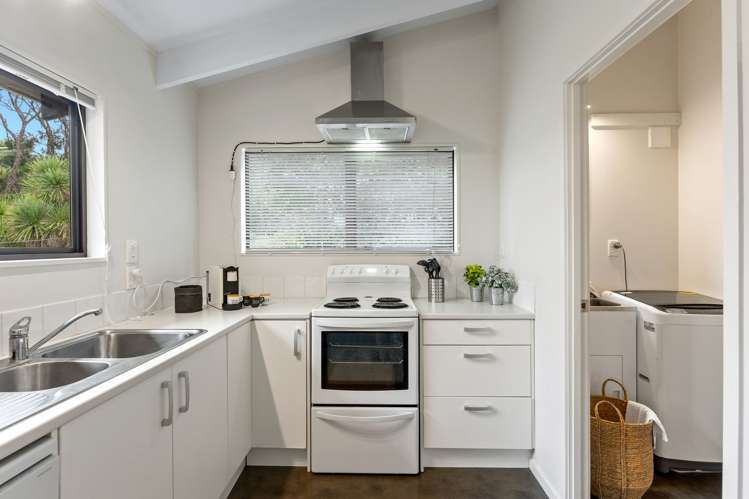 2/19 Seaview Road Glenfield_13