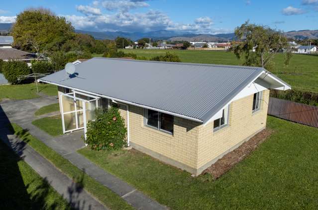 42 Te Rauparaha Street Otaki_3