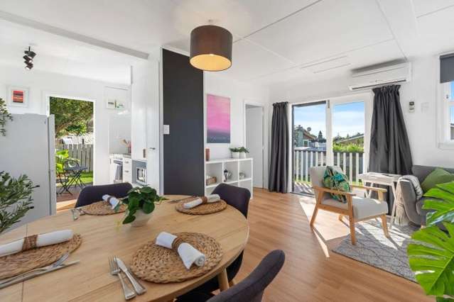 Cute, Comfortable & Convenient Living - Alverstoke Road, Parkvale