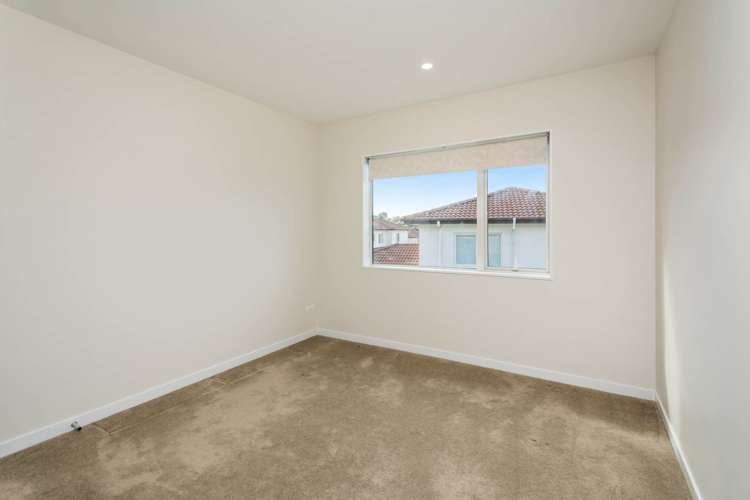 5 Lyttelton Avenue Forrest Hill_13