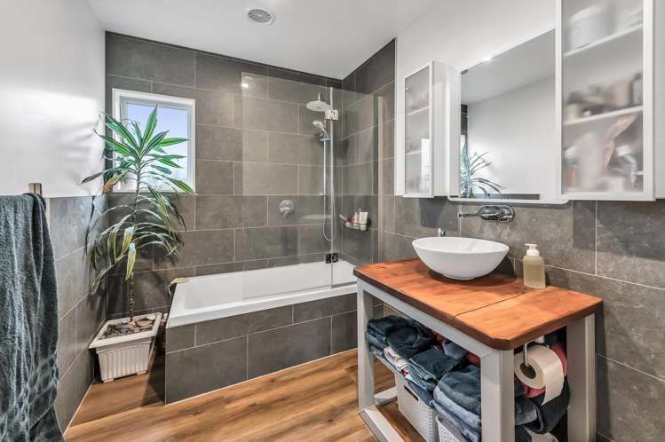 51 High Street Southbridge_18