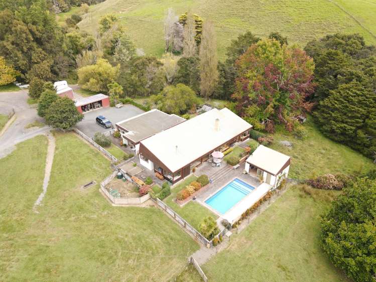 714 Weranui Road_1