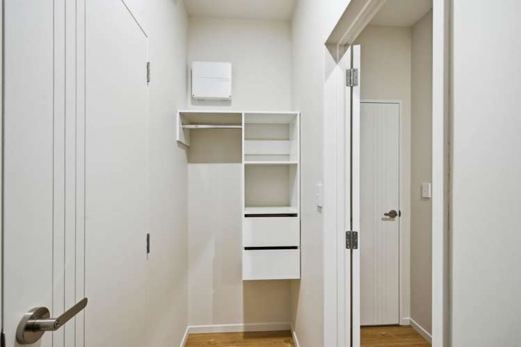 16A Goodfellow Lane Flat Bush_11