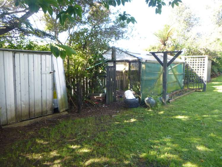 4 Ngahue Crescent Carters Beach_11