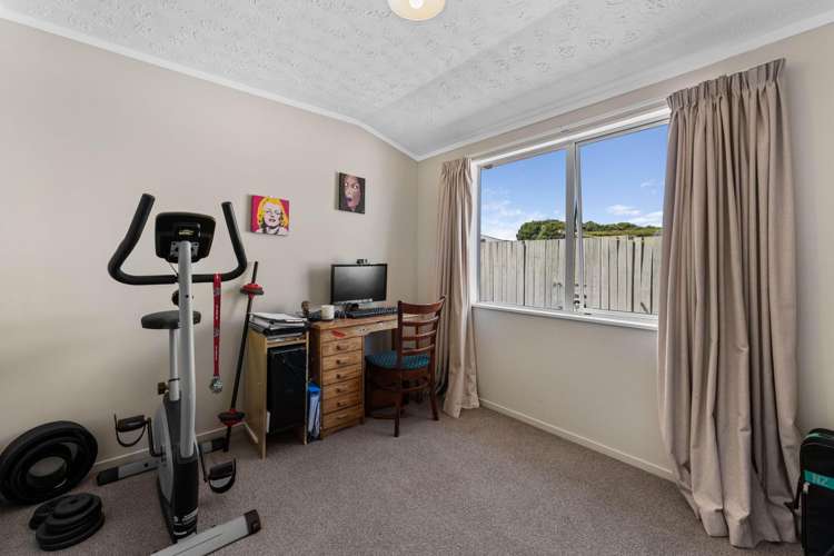 43 Arthur Crescent Hilltop_13