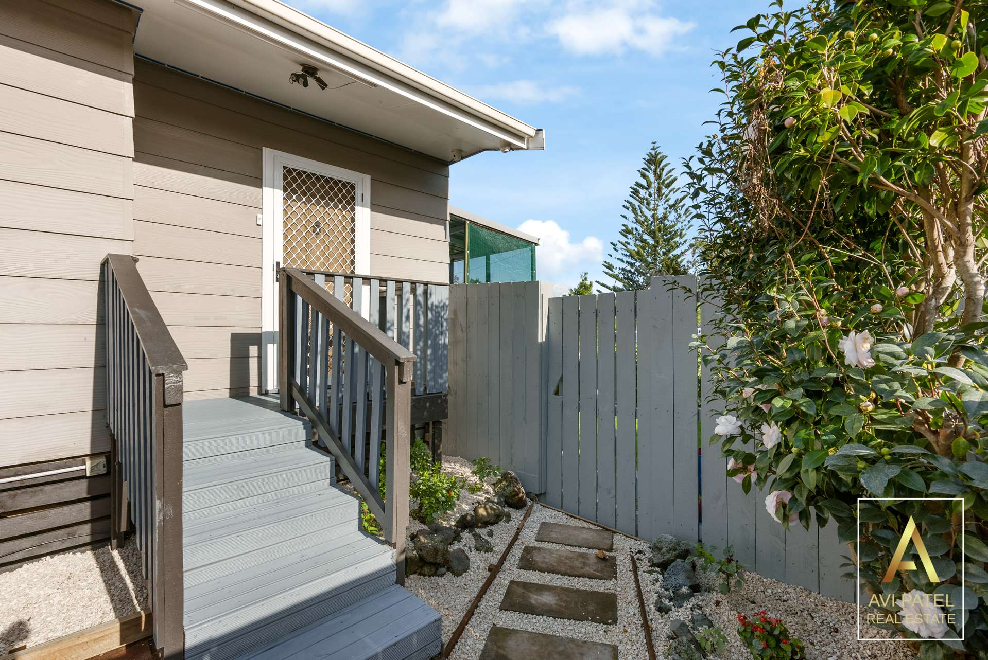 3/26 Queen Mary Avenue New Lynn_0