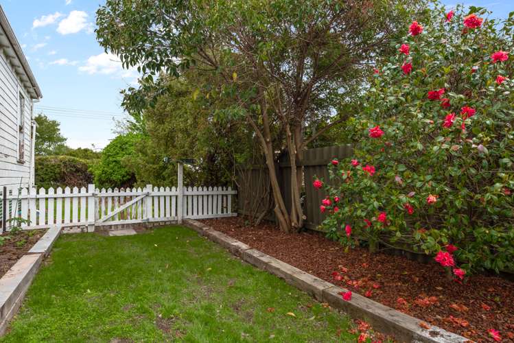 6 Warwick Street Mayfield_18